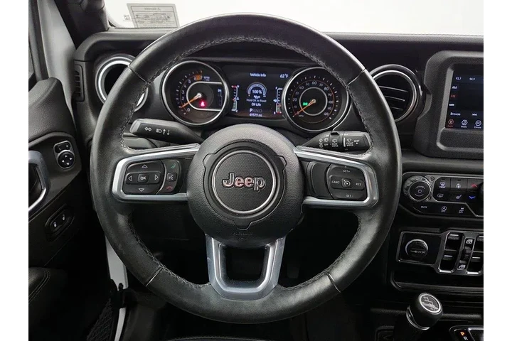 $30998 : Jeep Wrangler Unlimited 2021 image 10