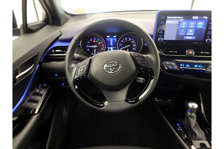 $23998 : Toyota C-HR 2022 XLE 4dr Cro image 10