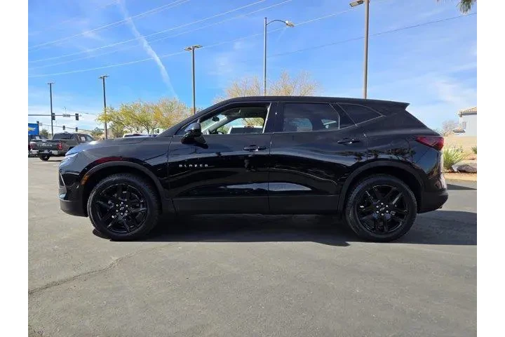 $26492 : Chevrolet Blazer 2023 LT 4dr image 3