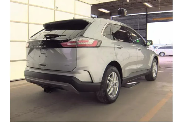 $26493 : Ford Edge 2024 AWD SEL 4dr S image 4