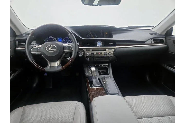 $25998 : Lexus ES 350 2017 4dr Sedan image 9