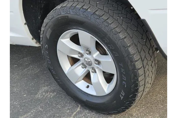 Ram 1500 Classic 2019 4x4 Lo image 7