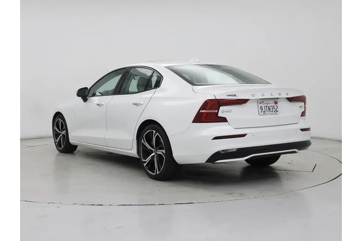 $29998 : Volvo S60 2024 B5 Core Dark image 2