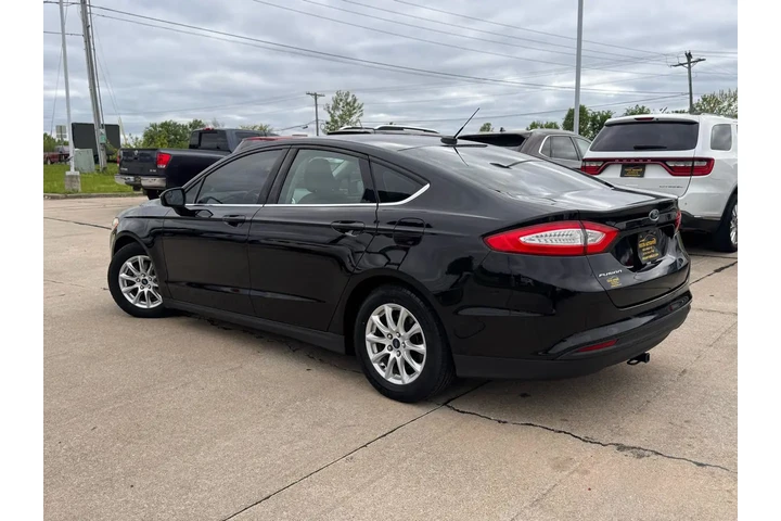 $6999 : 2016 Fusion S image 4