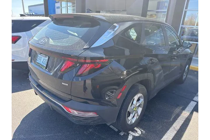 $22588 : Hyundai TUCSON 2024 AWD SE 4 image 4