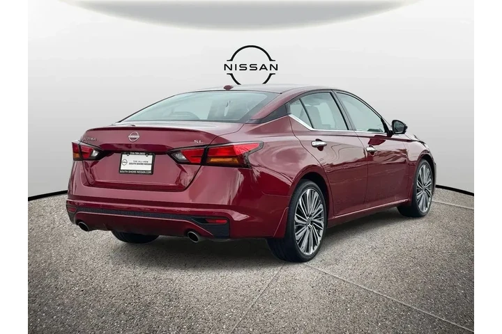 $24785 : Nissan Altima 2025 2.5 SL 4d image 6