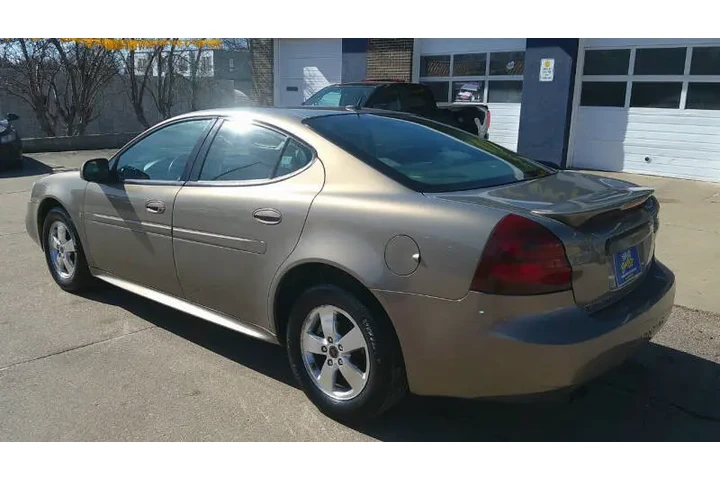 $6999 : 2006 Grand Prix image 8