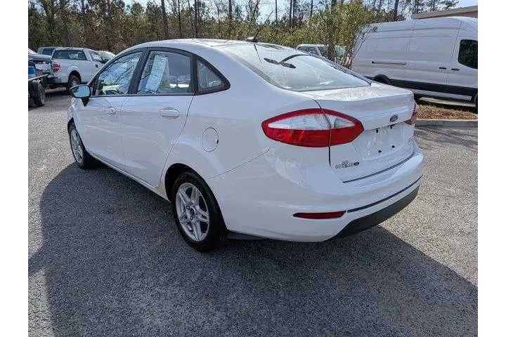 $7425 : Ford Fiesta 2018 SE 4dr Seda image 6