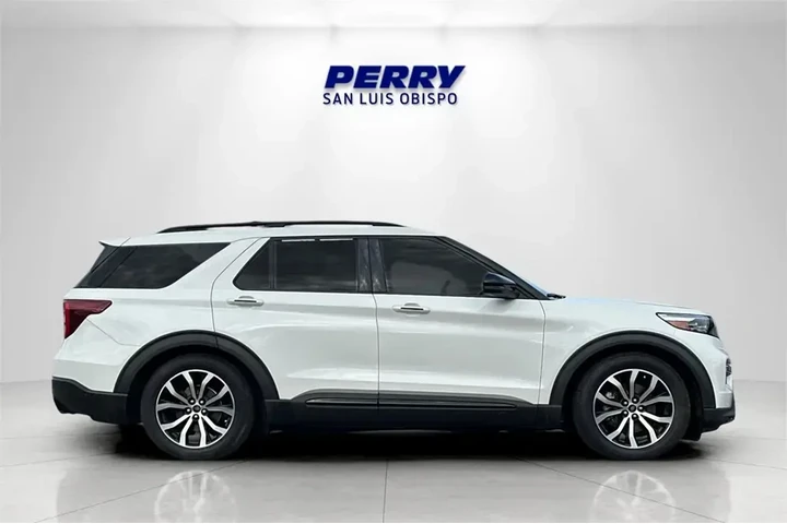 $33759 : Ford Explorer 2021 AWD ST 4d image 3