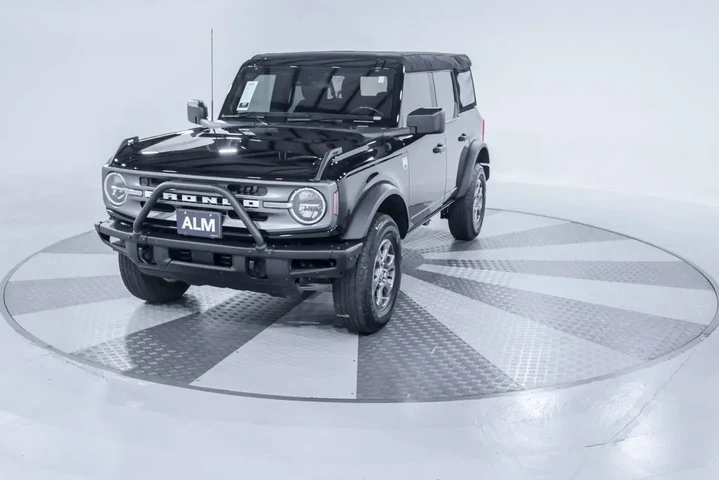 $35970 : Ford Bronco 2023 4x4 Big Ben image 2