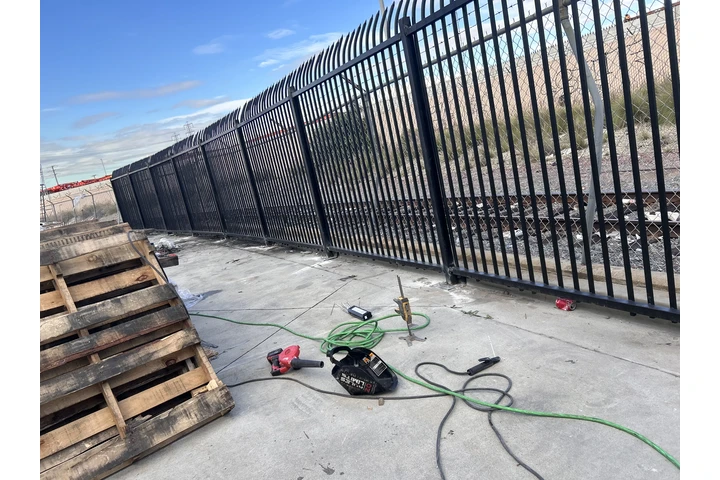 Se hacen trabajos de herrería image 9