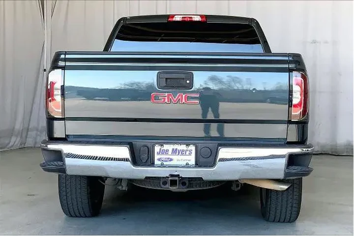 $19991 : GMC Sierra 1500 2018 4x2 SLT image 4