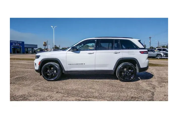 $26775 : Jeep Grand Cherokee 2023 4x2 image 2