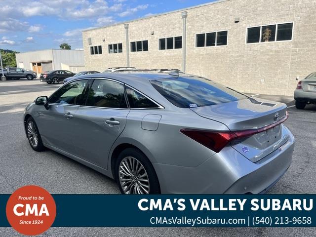 $24625 : PRE-OWNED 2019 TOYOTA AVALON image 7