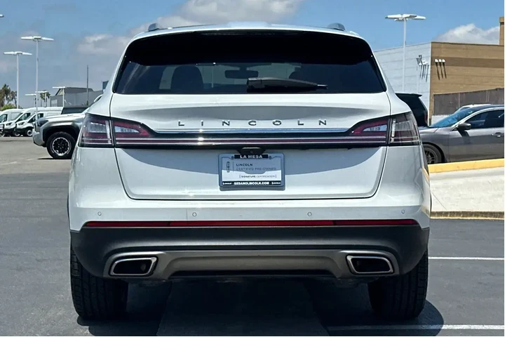 $34900 : Lincoln Nautilus 2022 Reserv image 1