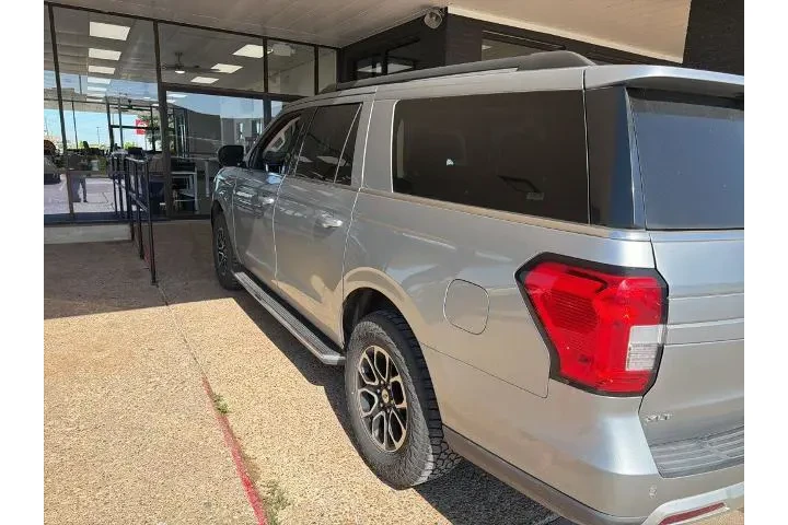 $36434 : Ford Expedition MAX 2023 4x4 image 7