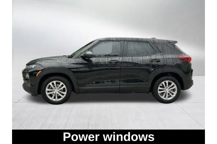 $17477 : Chevrolet Trailblazer 2023 L image 9