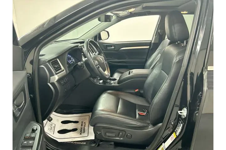 $29911 : Toyota Highlander 2019 AWD X image 9