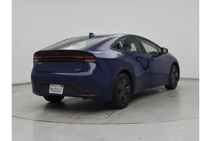 $29998 : Toyota Prius 2025 LE 4dr Hat image 8