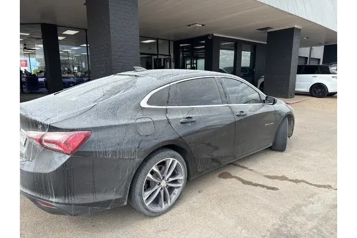 $22068 : Chevrolet Malibu 2023 LT 4dr image 5