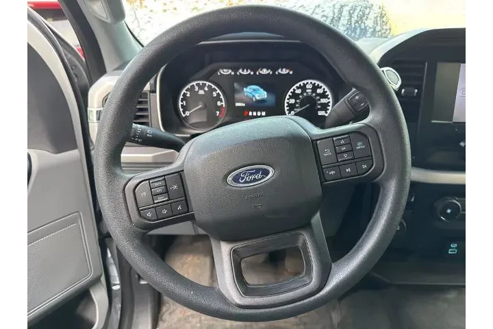 $30750 : Ford F-150 2023 4x2 XL 4dr S image 6