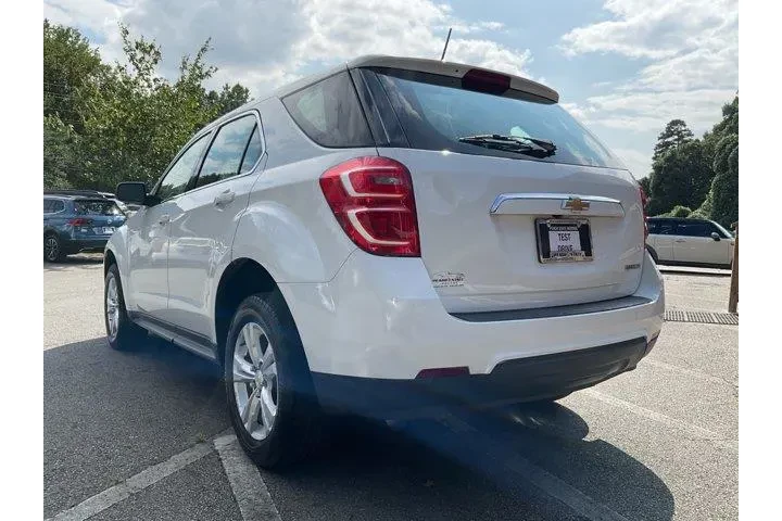 $9485 : Chevrolet Equinox 2016 LS 4d image 7