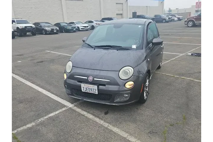 $8000 : FIAT 500 2015 Sport 2dr Hatc image 1