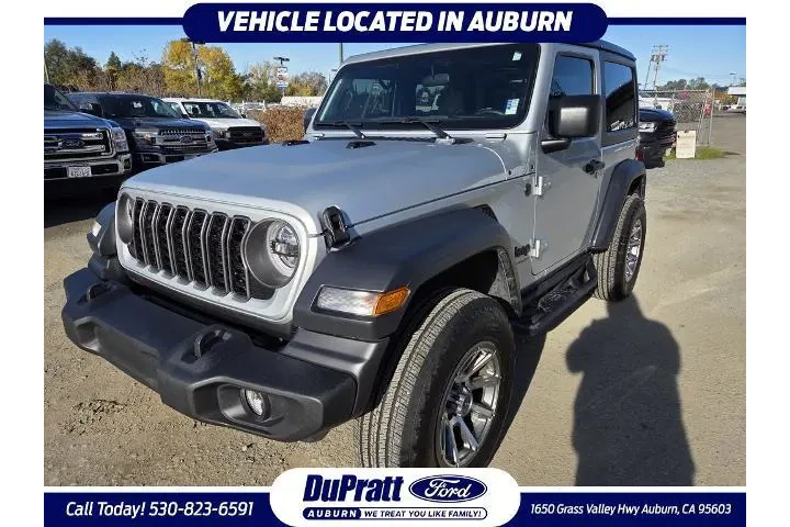 $31000 : Jeep Wrangler 2024 4x4 Sport image 1