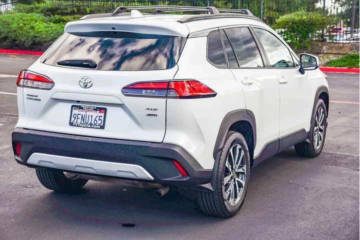 $24948 : Toyota Corolla Cross 2023 AW image 7