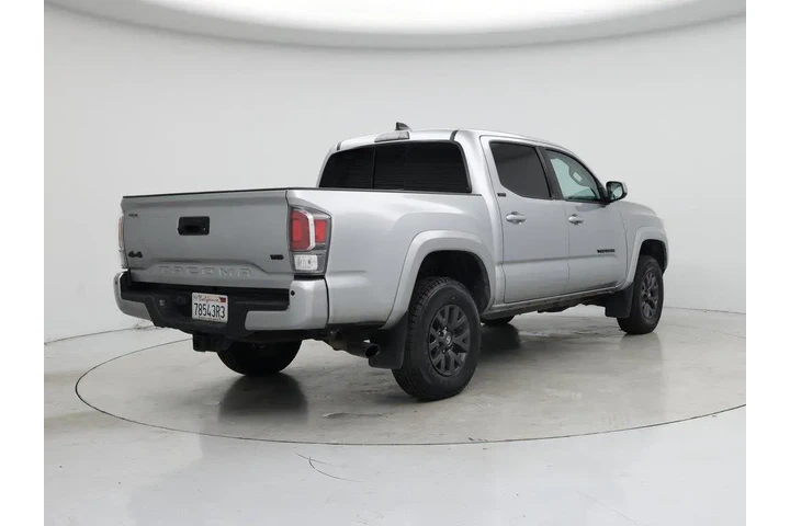 $35998 : Toyota Tacoma 2023 4x4 SR5 V image 8