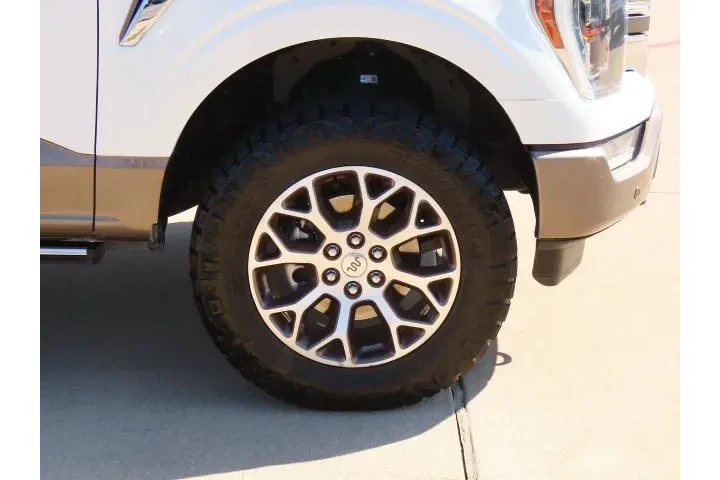 $32999 : Ford F-150 2023 4x4 Platinum image 7