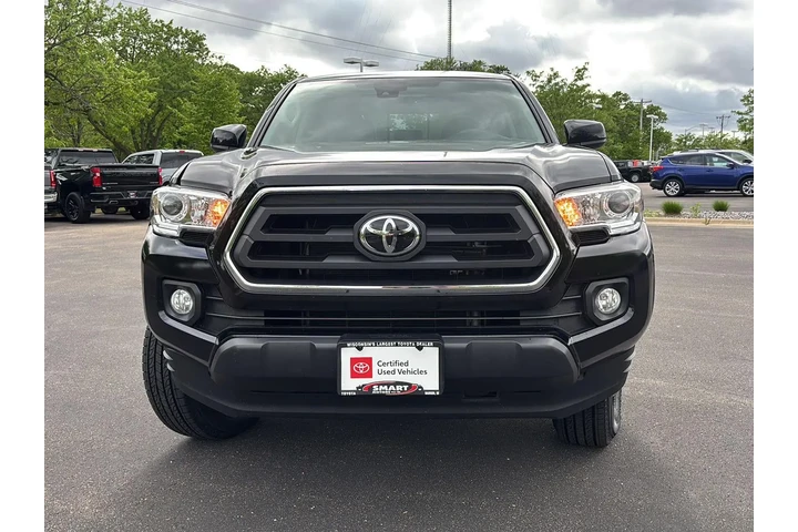 $33883 : Silver Certified 2020 Tacoma image 6