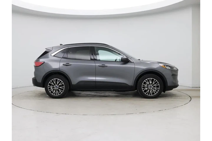 $21998 : Ford Escape Plug-In Hybrid 2 image 7