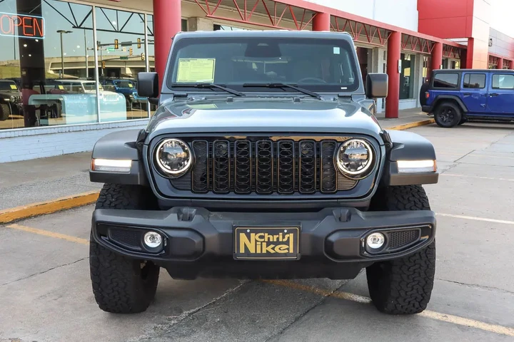 $32988 : 2025 Wrangler 4xe Willys 4x4 image 3