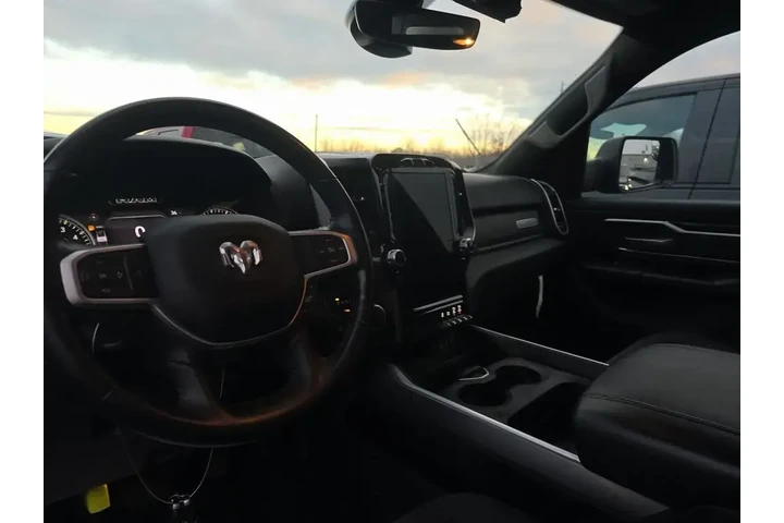 $34990 : Ram 1500 2023 4x4 Big Horn 4 image 3