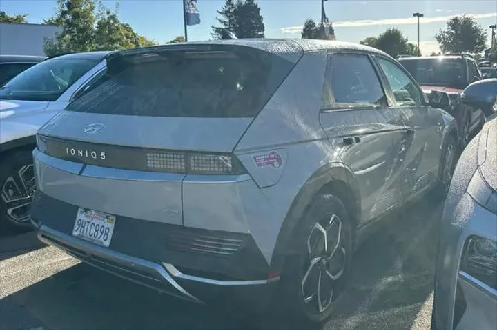 $25990 : Hyundai IONIQ 5 2023 AWD SEL image 3