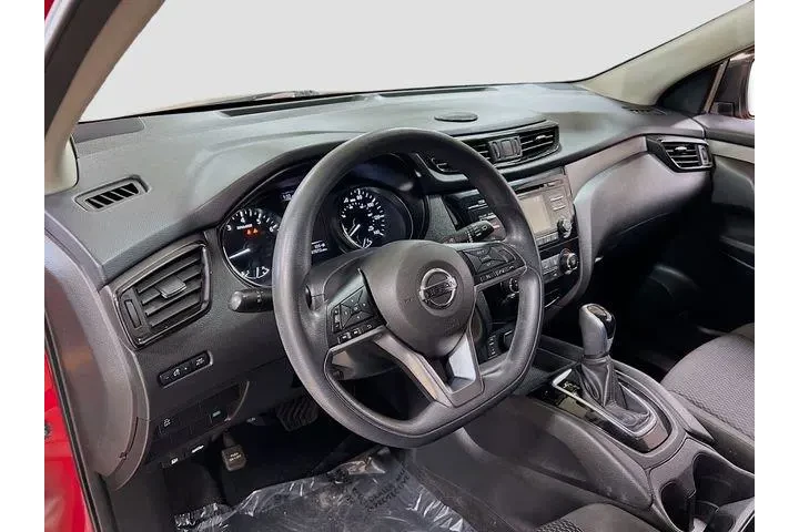 $10521 : Nissan Rogue Sport 2017 S 4d image 9