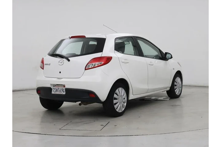 $9998 : Mazda Mazda2 2014 Sport 4dr image 7