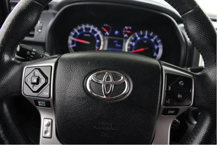 $24976 : Toyota 4Runner 2017 4x2 SR5 image 7