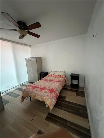 $800 : Rento Habitación amoblada image 3