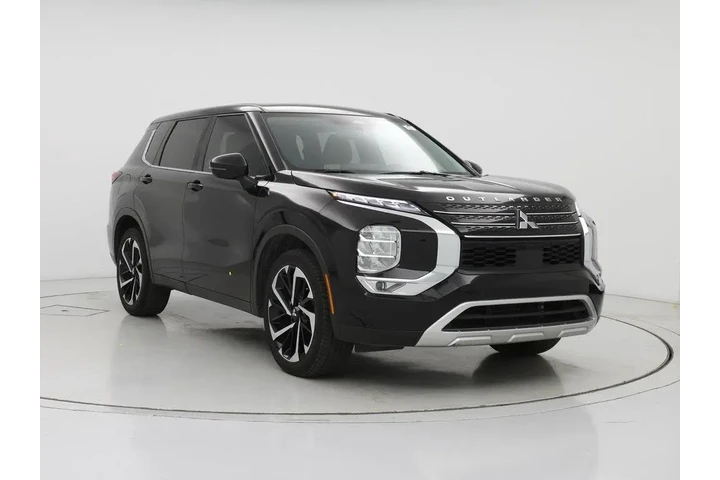 $25998 : Mitsubishi Outlander 2024 SE image 1