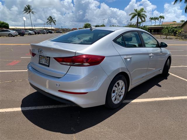 $10995 : 2017 Elantra image 3