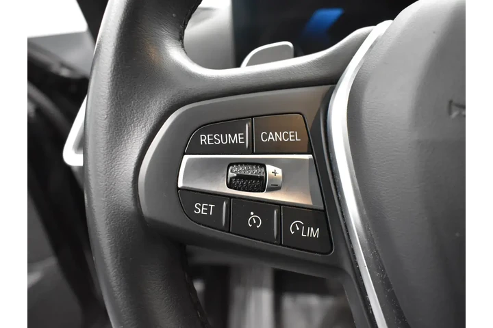 $21995 : BMW 3 Series 2024 330i 4dr S image 10