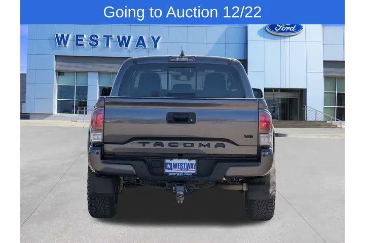 $27690 : Toyota Tacoma 2021 4x4 SR V6 image 5