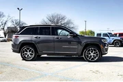 $34640 : Jeep Grand Cherokee 2022 4x4 thumbnail