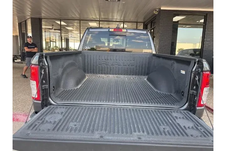 $30630 : Ram 1500 2021 4x4 Big Horn 4 image 5