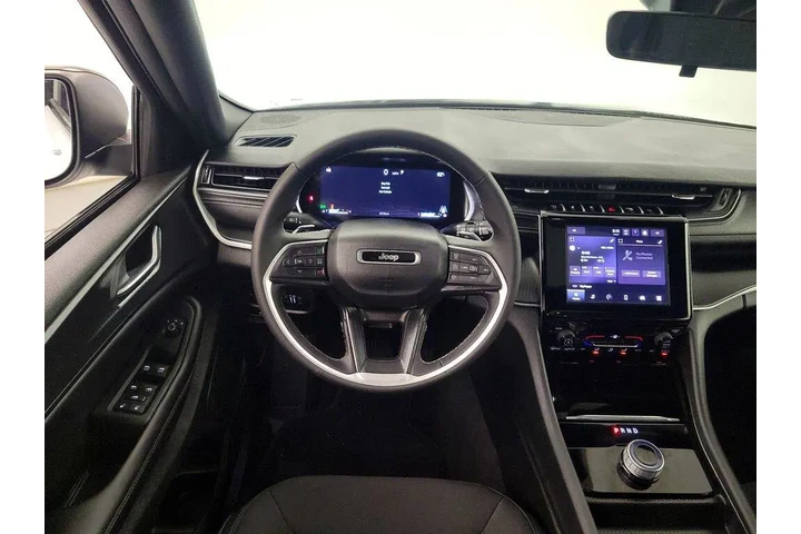 $38998 : Jeep Grand Cherokee L 2025 4 image 10