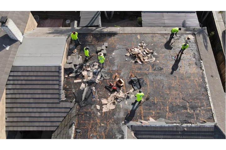 ROOF - Los Angeles image 9