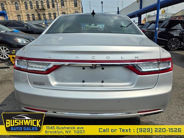 $27995 : Used 2019 Continental Reserve image 4