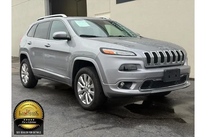 $17995 : Jeep Cherokee 2017 4x4 Overl image 2